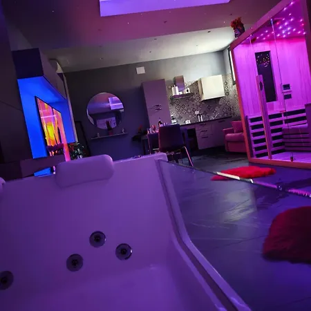 Romantica Con Jacuzzi E Sauna Porto Empedocle